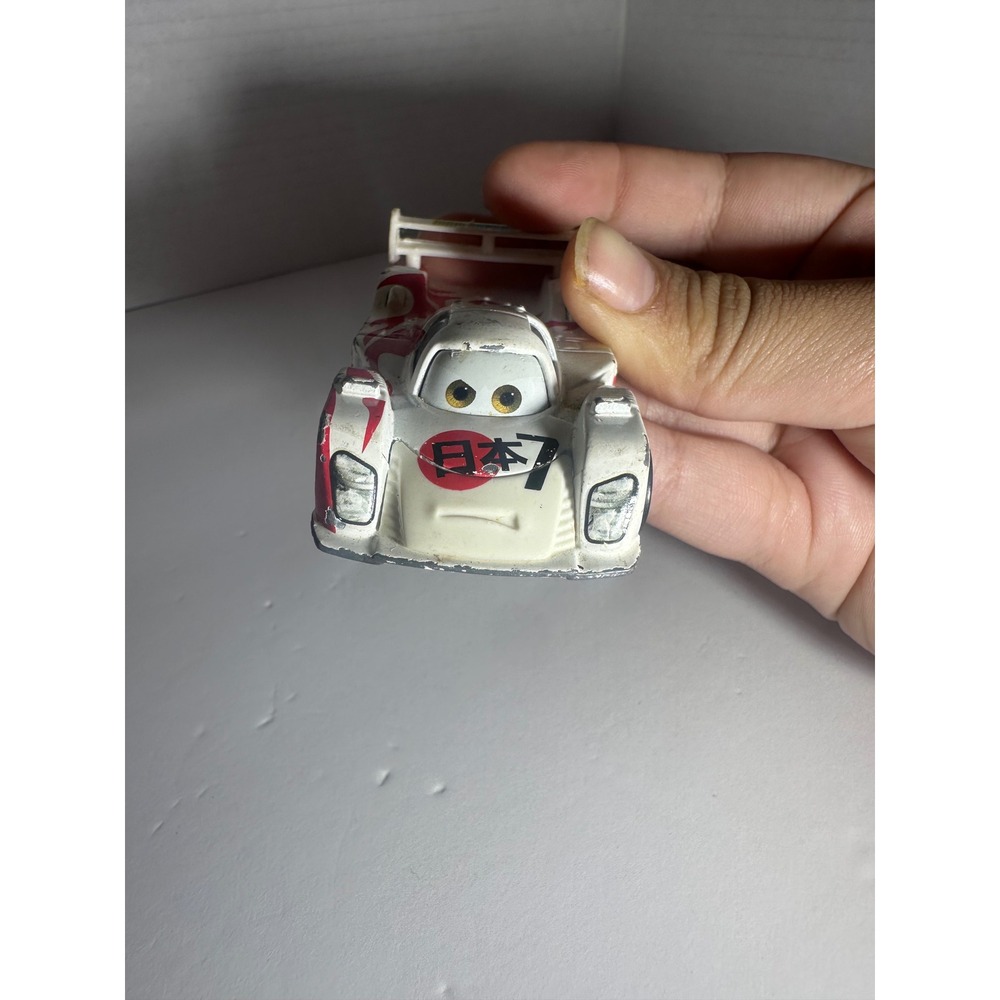 Disney Pixar Cars Shu Todoroki World Grand Prix White Red - Picture 6 of 9